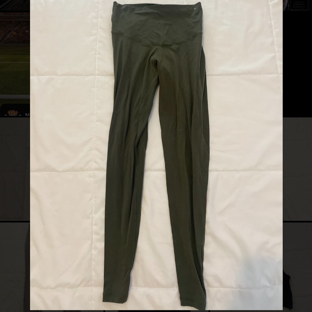 american eagle/aerie; womens leggings size medium